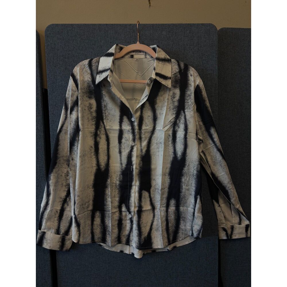 Walsilk Women's Black & Cream Abstract Button-Down Blouse Size M